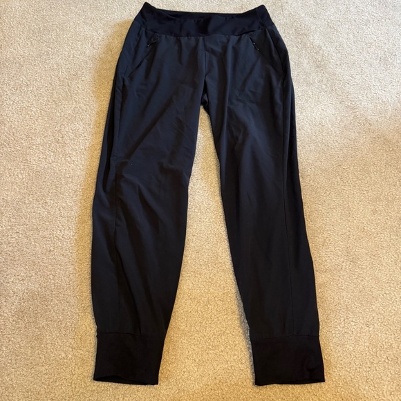 Athleta Black Lightweight Zipper Pocket Swoosh Material Joggers - Picture 1 of 11